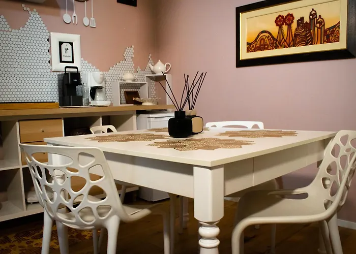 Cursoli Apartment